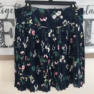 LOFT pleated skirt women’s size 12